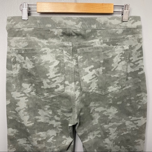 Spanx jean-ish camouflage pant XL - Picture 6 of 11
